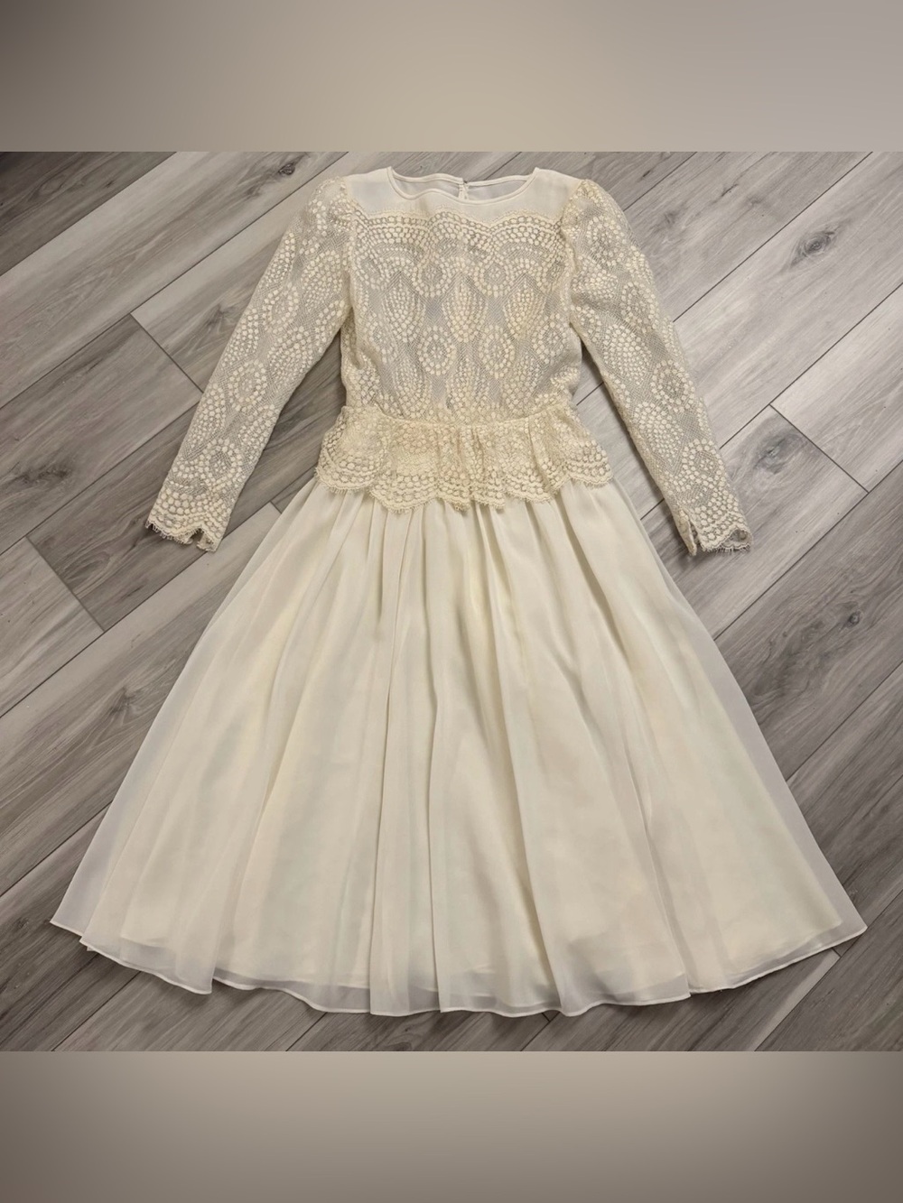 VTG Albert Nipon Boutique Dress Lace Bodice Midi Size 4 USA Union Made Cream